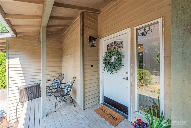 5905 147th Street SW, Edmonds, WA 98026