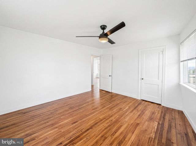 2411 RIVERVIEW TER, Alexandria, VA 22303