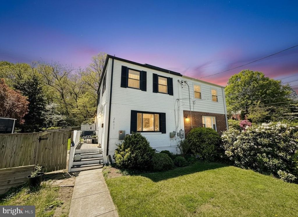 2411 RIVERVIEW TER, Alexandria, VA 22303