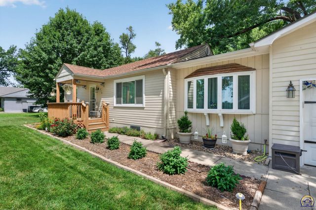 210 NW Jay ST, Topeka, KS 66608
