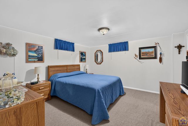 210 NW Jay ST, Topeka, KS 66608
