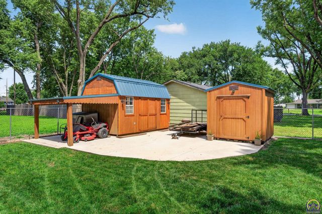 210 NW Jay ST, Topeka, KS 66608