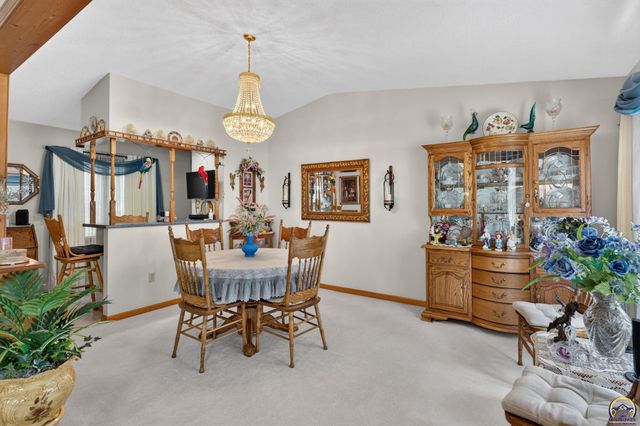 210 NW Jay ST, Topeka, KS 66608