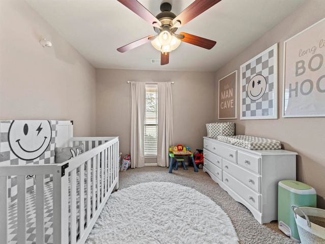 1815 Milburn Dr, Benton, AR 72015