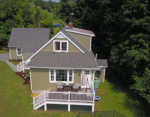 25 Old Lakeview Terrace, Wolfeboro, NH 03894