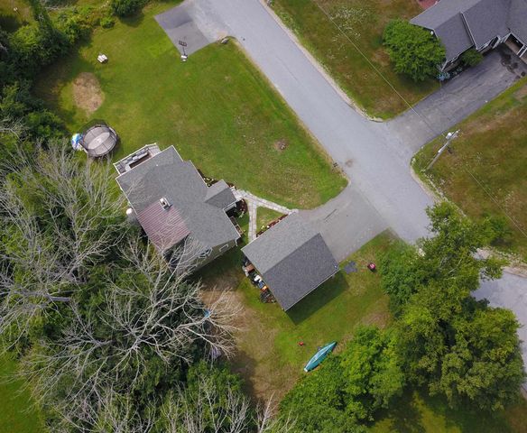 25 Old Lakeview Terrace, Wolfeboro, NH 03894