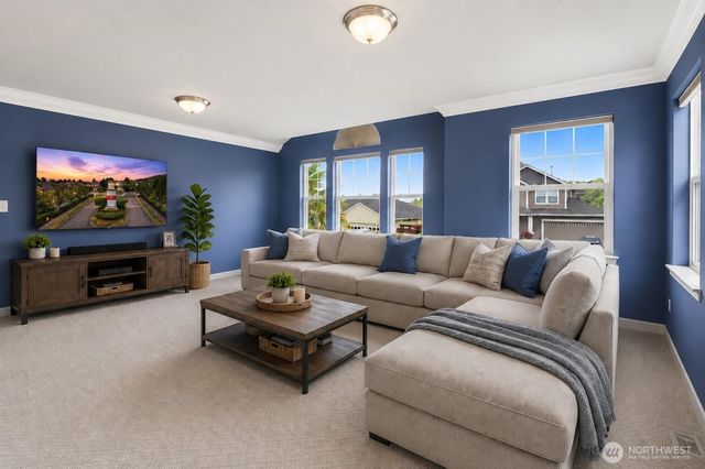 1948 Lighthouse Lane NE, Tacoma, WA 98422