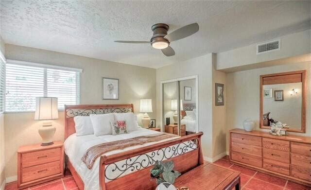 533 N Sunrise Way, Palm Springs, CA 92262