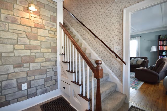 141 Washington Street, Barre City, VT 05641