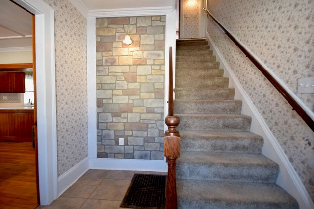 141 Washington Street, Barre City, VT 05641