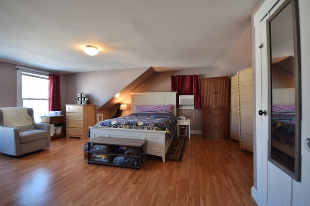 141 Washington Street, Barre City, VT 05641