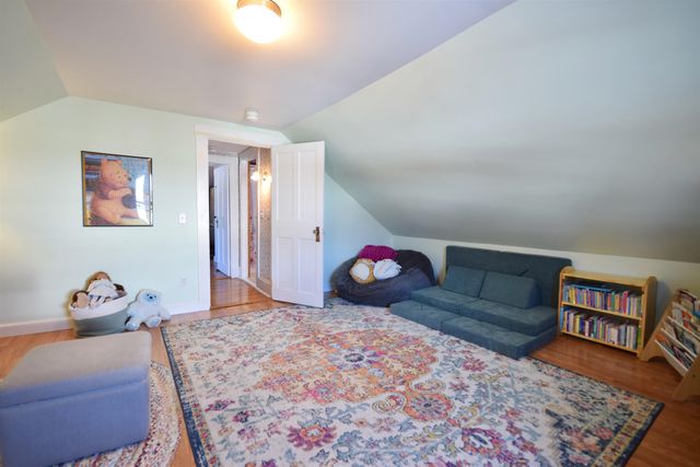 141 Washington Street, Barre City, VT 05641