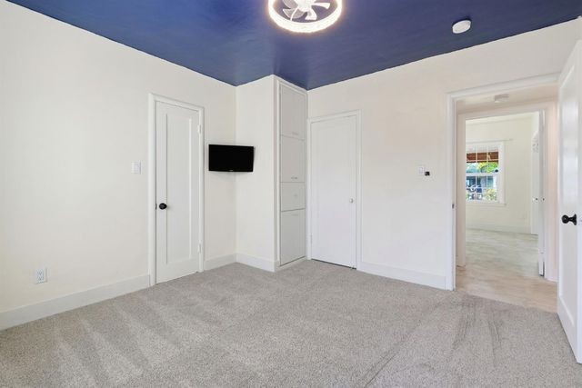 2121 Juliesse Ave, Sacramento, CA 95821