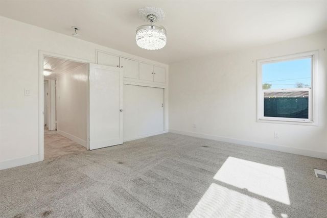 2121 Juliesse Ave, Sacramento, CA 95821