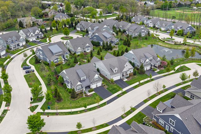 1215 Woodview Lane, Northbrook, IL 60062