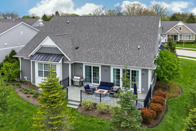 1215 Woodview Lane, Northbrook, IL 60062