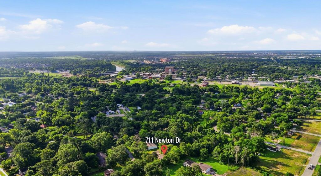 711 Newton Drive, Richmond, TX 77469