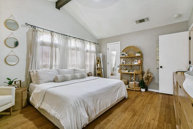 6917 Smithfield Road, North Richland Hills, TX 76182