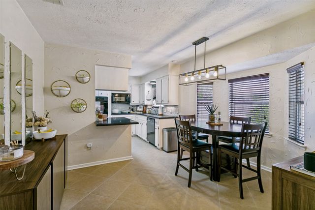 6917 Smithfield Road, North Richland Hills, TX 76182