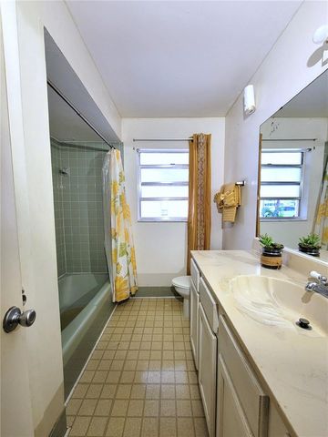 516 BAHIA TRACK RUN, Ocala, FL 34472