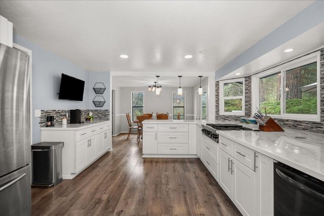 5018 S Marble Ct, Spokane Valley, WA 99206