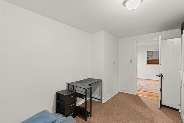 324 Greenfield Ave, Greenfield, PA 15207
