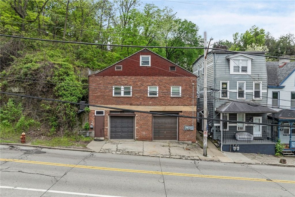 324 Greenfield Ave, Greenfield, PA 15207
