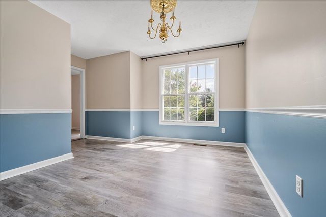 23 Breckenwood Court, Bloomington, IL 61704