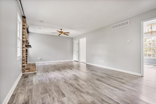 23 Breckenwood Court, Bloomington, IL 61704