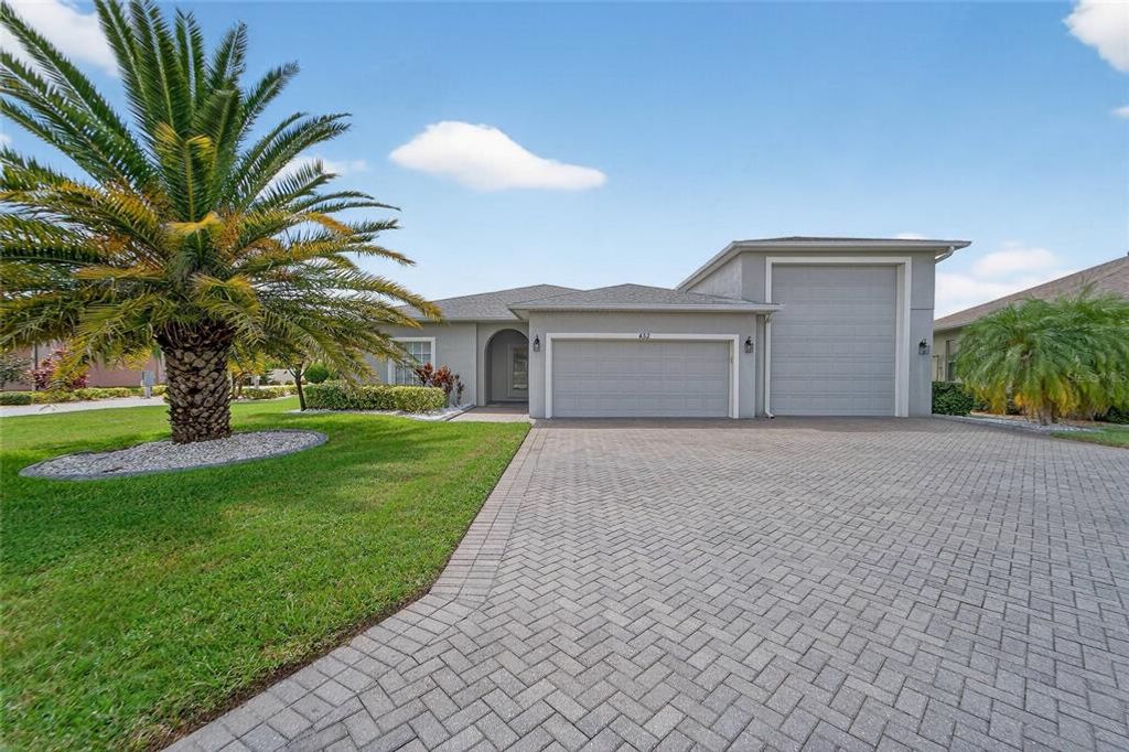 453 NOLANE LANE, Polk City, FL 33868