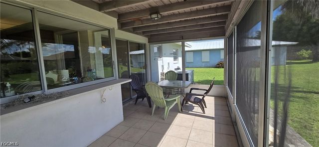 3420 SE 5th AVE, Cape Coral, FL 33904