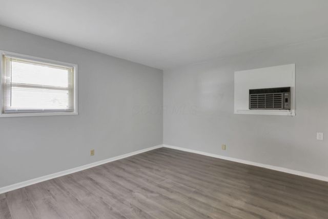 7362 Lebanon Avenue, Reynoldsburg, OH 43068