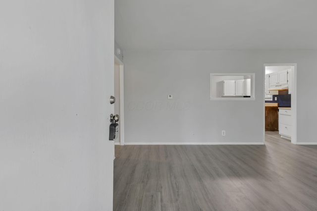 7362 Lebanon Avenue, Reynoldsburg, OH 43068