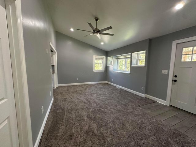291 N WHEATLAND Avenue, Columbus, OH 43204