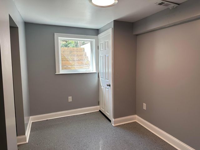291 N WHEATLAND Avenue, Columbus, OH 43204