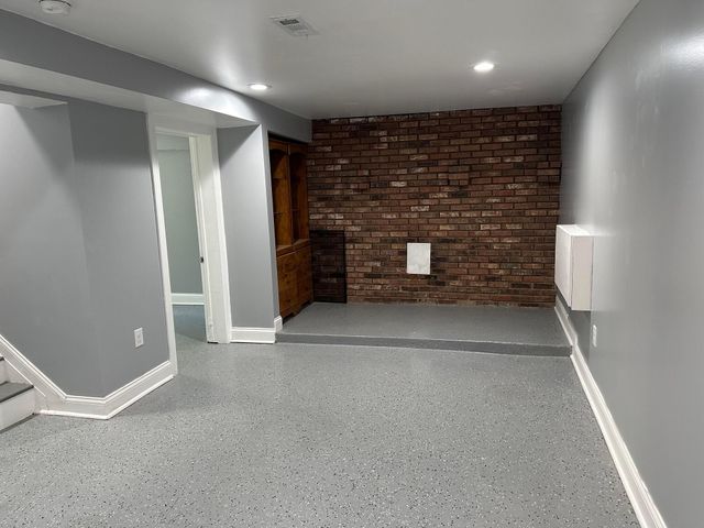 291 N WHEATLAND Avenue, Columbus, OH 43204