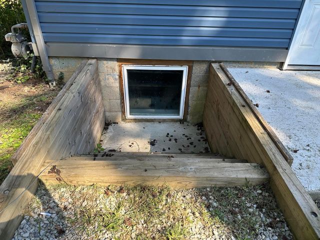 291 N WHEATLAND Avenue, Columbus, OH 43204