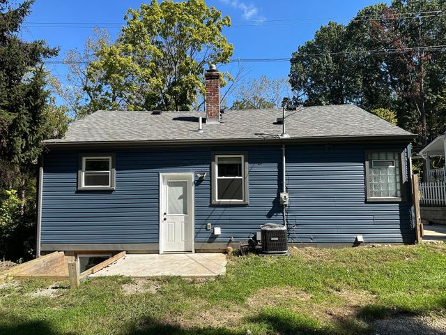 291 N WHEATLAND Avenue, Columbus, OH 43204