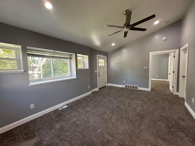 291 N WHEATLAND Avenue, Columbus, OH 43204