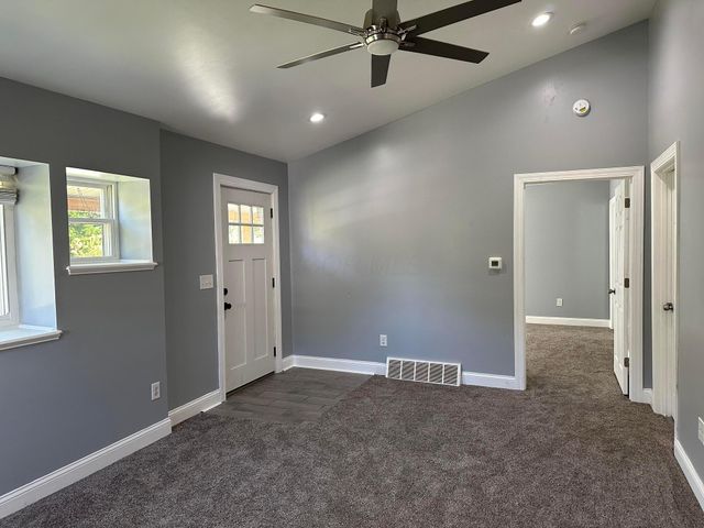 291 N WHEATLAND Avenue, Columbus, OH 43204