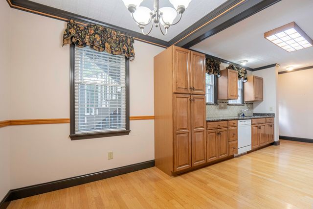 408 S Sweetbriar Avenue, Chattanooga, TN 37411