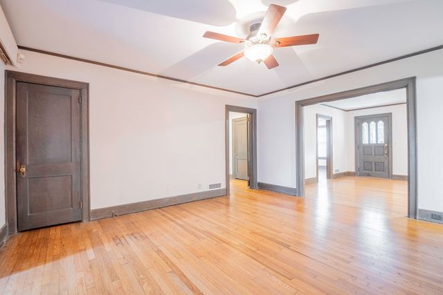 408 S Sweetbriar Avenue, Chattanooga, TN 37411