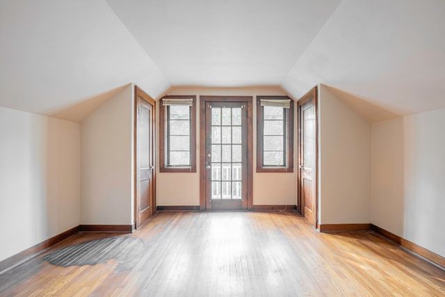 408 S Sweetbriar Avenue, Chattanooga, TN 37411