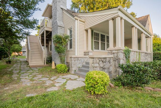 408 S Sweetbriar Avenue, Chattanooga, TN 37411