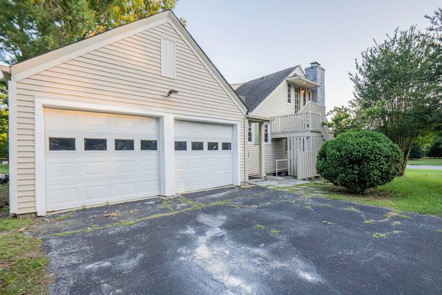 408 S Sweetbriar Avenue, Chattanooga, TN 37411