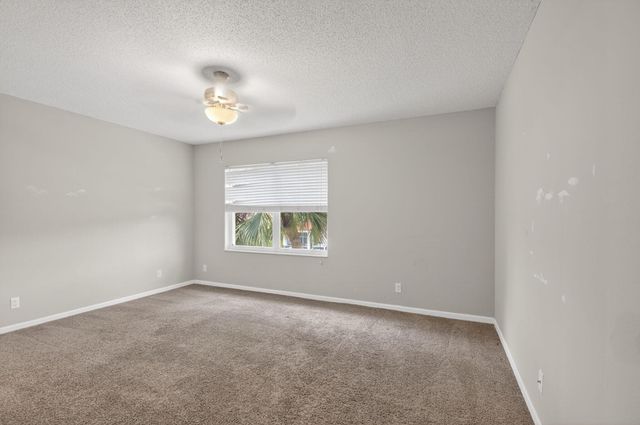 18196 Clear Brook Circle Circle, Boca Raton, FL 33498