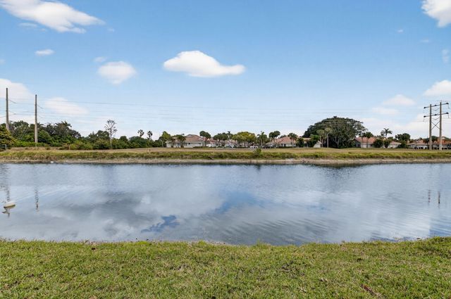 18196 Clear Brook Circle Circle, Boca Raton, FL 33498