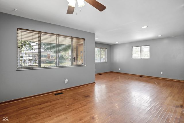 407 Alice Street, Shelbyville, IN 46176