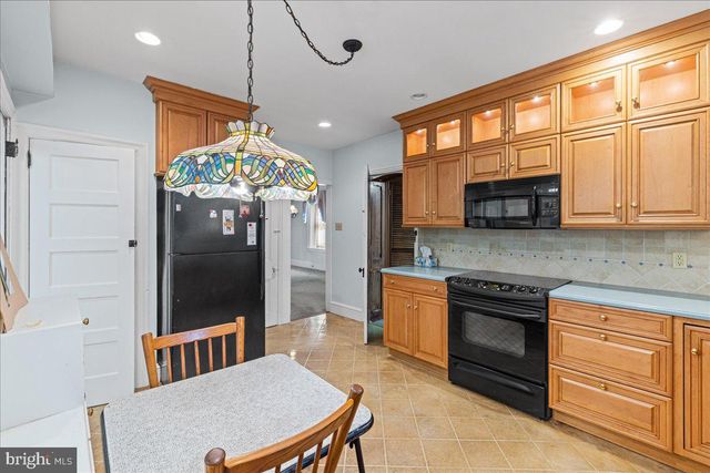 231 MADISON AVE, Fort Washington, PA 19034