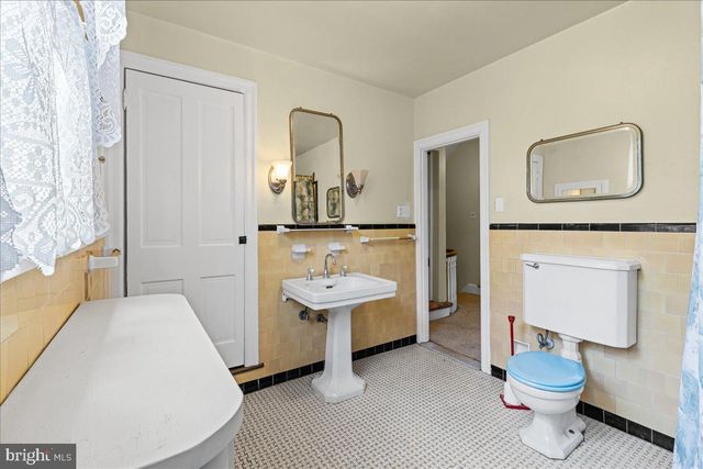 231 MADISON AVE, Fort Washington, PA 19034